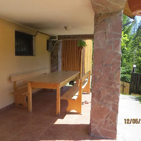 Lodge Yalivets